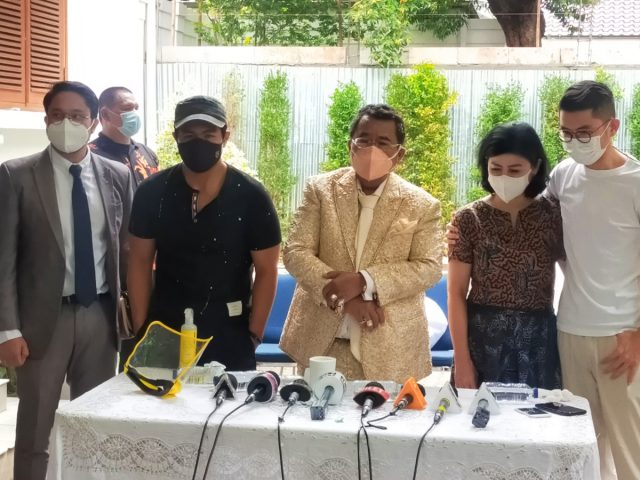 Berdamai dengan Hotma Sitompoel, Desiree akan Cabut Laporan Polisi