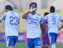 Persib Tempel Bhayangkara, Barito Tinggalkan Zona Merah