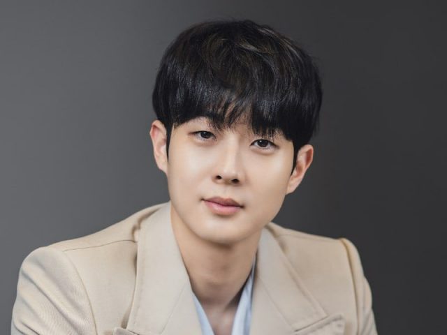 Berkat Our Beloved Summer, Choi Woo Shik jadi Aktor Reputasi Tertinggi