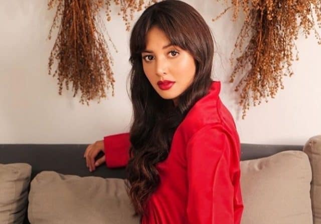 Syarat Aurelie Moeremans Mau Beradegan Ciuman