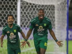 Cedera, Diragukan, Striker Asing Persebaya Cetak Gol Perdana di Liga 1