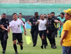 Deltras Sidoarjo dan Gresik United Melaju ke Babak 16 Besar