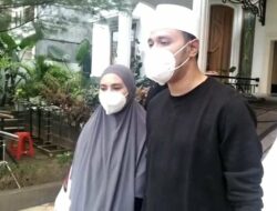 Doa Kartika Putri dan Habib Usman bin Yahya Usai Dianugerahi Kehamilan