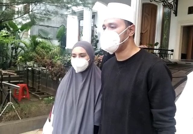 Doa Kartika Putri dan Habib Usman bin Yahya Usai Dianugerahi Kehamilan