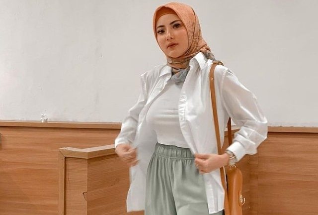 Manajer: Ayu Aulia Masih Stres, Malah Diserang