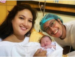 Nadine Chandrawinata Melahirkan Anak Pertama di Tanggal 22.02.2022