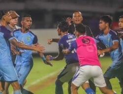 Persib Buang Peluang, Bhayangkara FC Merasa Dikerjai Wasit