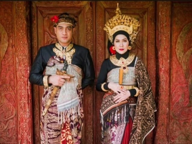 Prewed di Bali, Ferry Irawan Juga Napas Tilas Silsilah Keluarga Venna