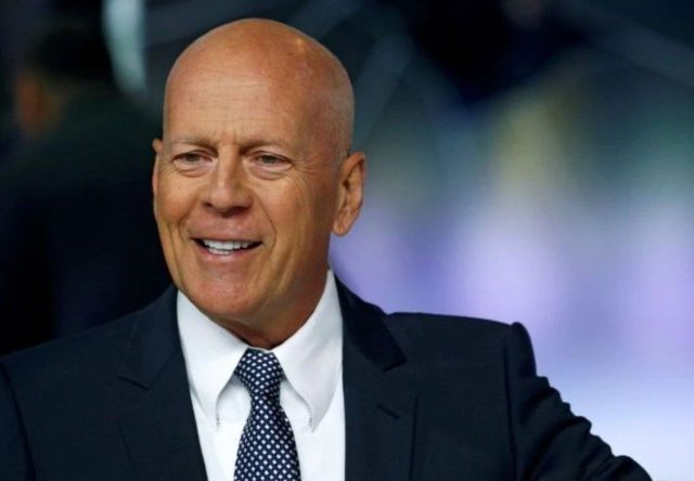 Bruce Willis Pensiun Akting karena Sakit Afasia