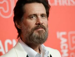 Jika Ditampar di Panggung Oscar, Jim Carrey Akan Gugat Rp 2,86 T