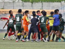 Para Pemain Baku Hantam pasca Laga Deltras versus PS Palembang