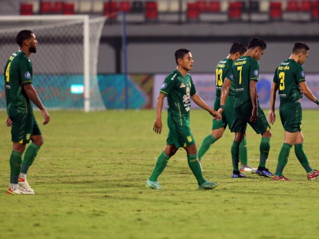 Pelatih Barito: Kami Bisa Tahan Imbang Persebaya karena Keberuntungan