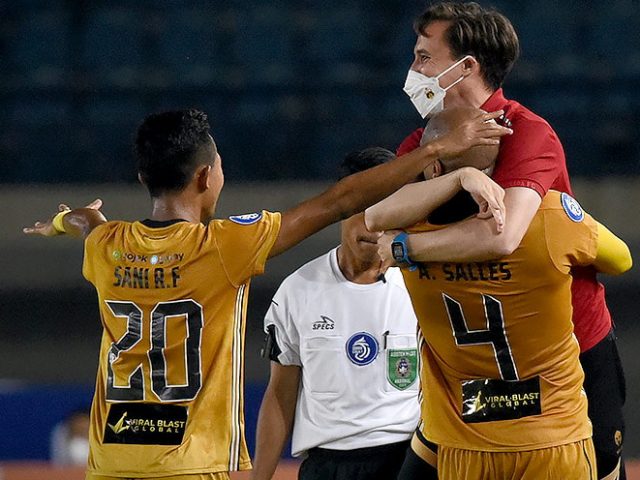 Ada Dua Sebab Mengapa Paul Munster Hengkang dari Bhayangkara FC