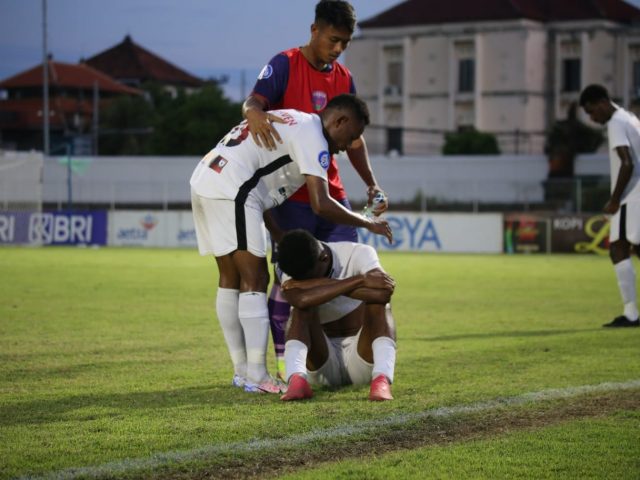 Kapten Yustinus Pae Mengaku Tidak Percaya Persipura Terdegradasi