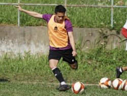 Ini Alasan Shin Tae-yong Keluhkan Lapangan Latihan Timnas di Vietnam