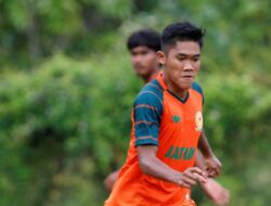 Restu Orang Tua, Lanjutkan Kuliah, dan Impian Bersama Persebaya