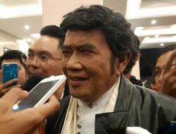 Rhoma Irama ke Ridho Rhoma: Papa Angkat Tangan, Papa Nggak Ikut Campur