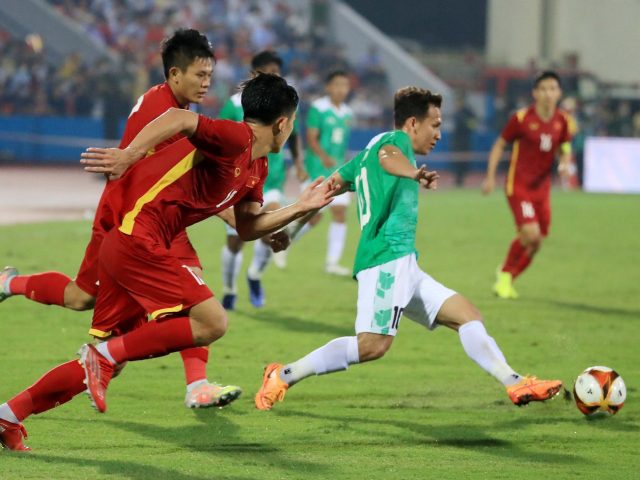 Shin Tae-yong Tuding Gol Pertama Vietnam ke Gawang Indonesia Offside