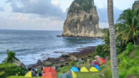 Enam Wisata Pantai Pacitan Terbaru: Tiket Masuk, Daya Tarik dan Lokasi