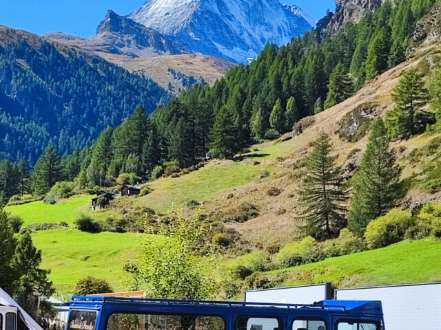 Sajian View Puncak Matterhorn dari Kawasan tanpa Polusi