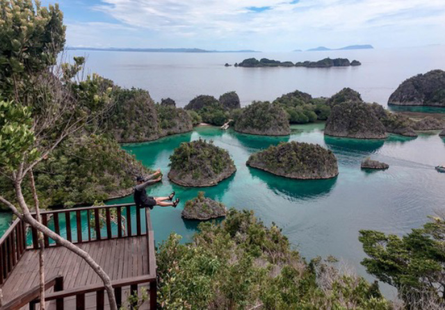  5 Tempat Wisata Alam di Raja Ampat: Tiket Masuk, Daya Tarik, Lokasi