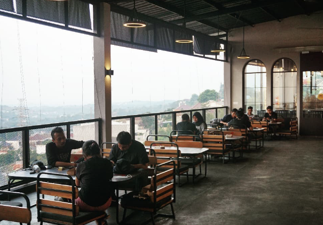 Kafe di Semarang Cocok untuk Hangout: Harga Menu, Daya Tarik, Lokasi