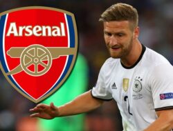 Shkodran Mustafi