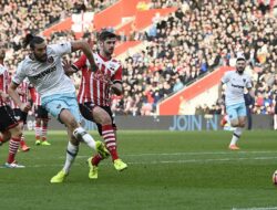 West Ham Permalukan Southampton 1-3