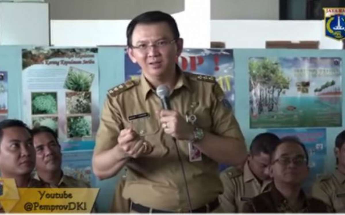 Ahok meminta maaf