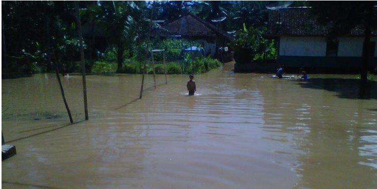 banjir padang