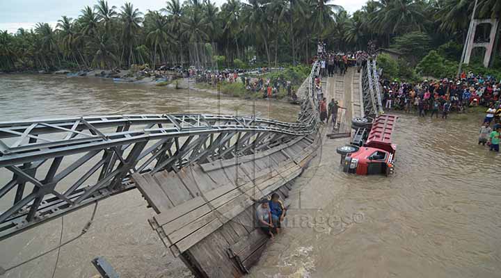 Jembatan Kuning di Bali