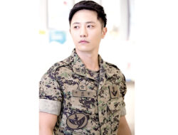 Jin Goo tampil di Dahsyat