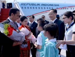 Presiden Jokowi dengan pemerintah China