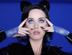 Foto Katy Perry tanpa Busana