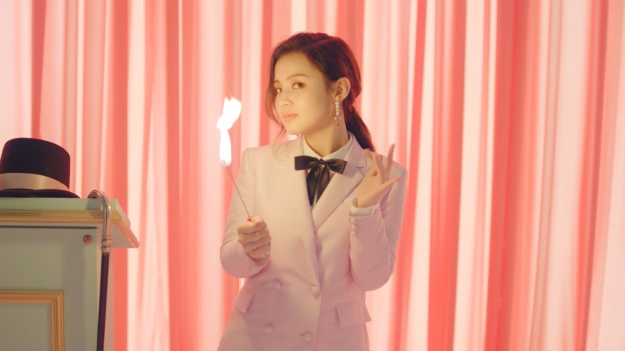 21 Lee Hi