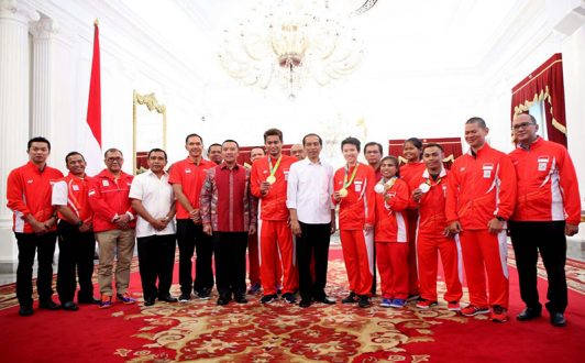 Tontowi Ahmad dan Liliyana Natsir disambut Presiden Jokowi