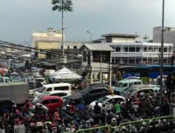 pasar tanah abang semrawut