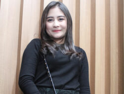 Model rambut baru Prilly Latuconsina ternyata meniru sang idola idaman