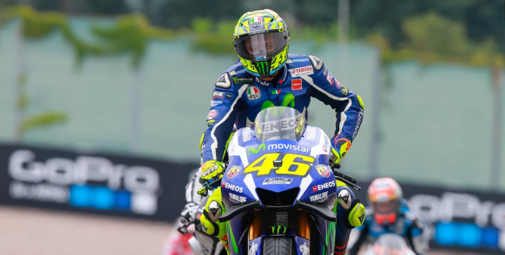 Valentino Rossi akui